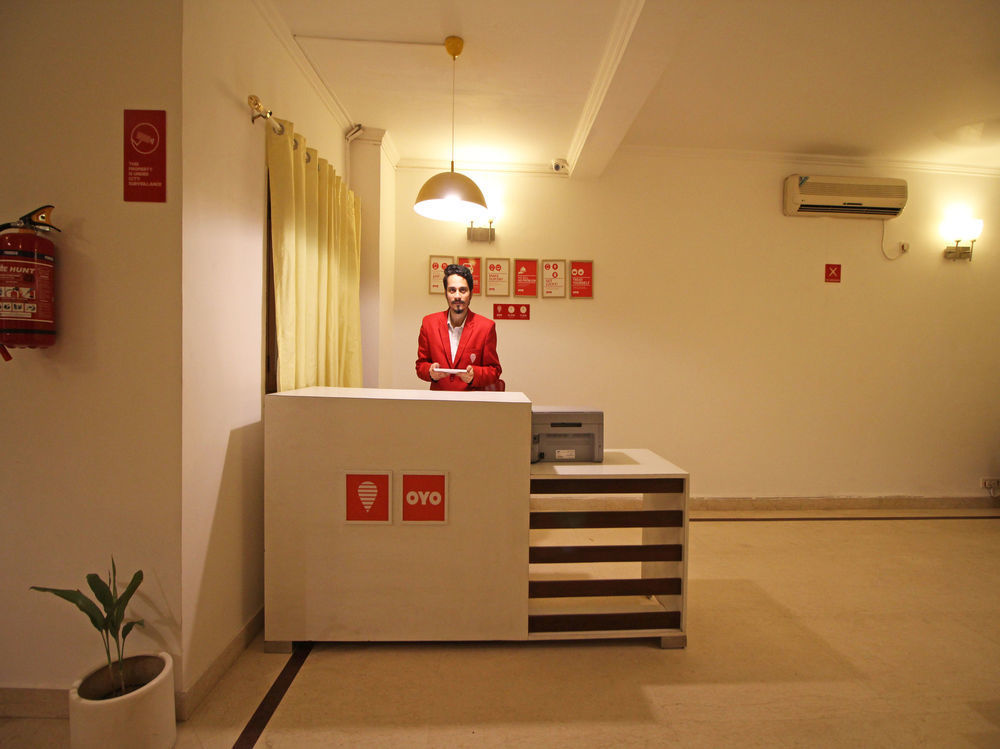 Oyo Flagship 592 Hauz Khas Village 뉴델리 외부 사진
