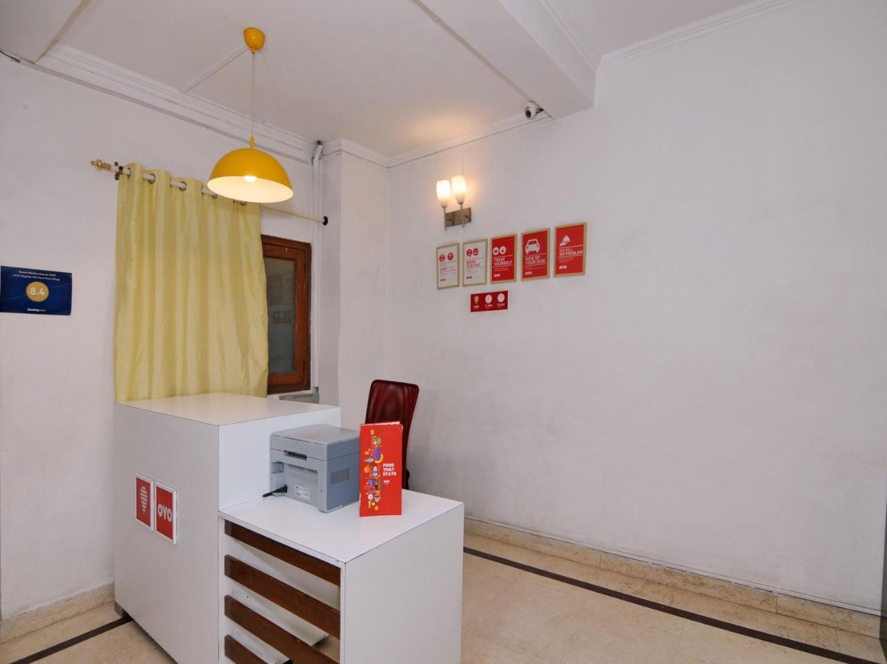 Oyo Flagship 592 Hauz Khas Village 뉴델리 외부 사진
