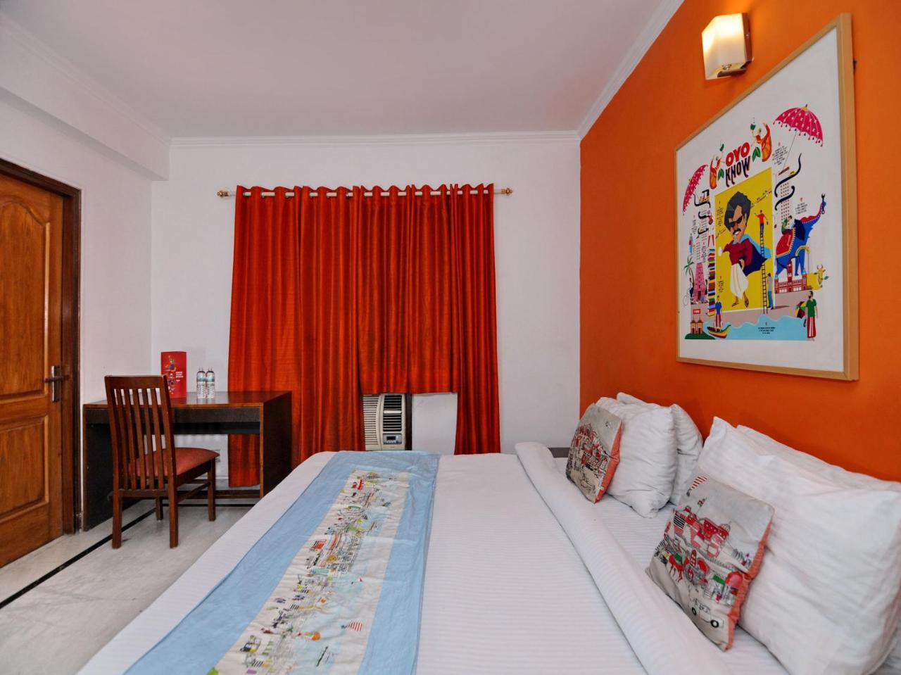 Oyo Flagship 592 Hauz Khas Village 뉴델리 외부 사진