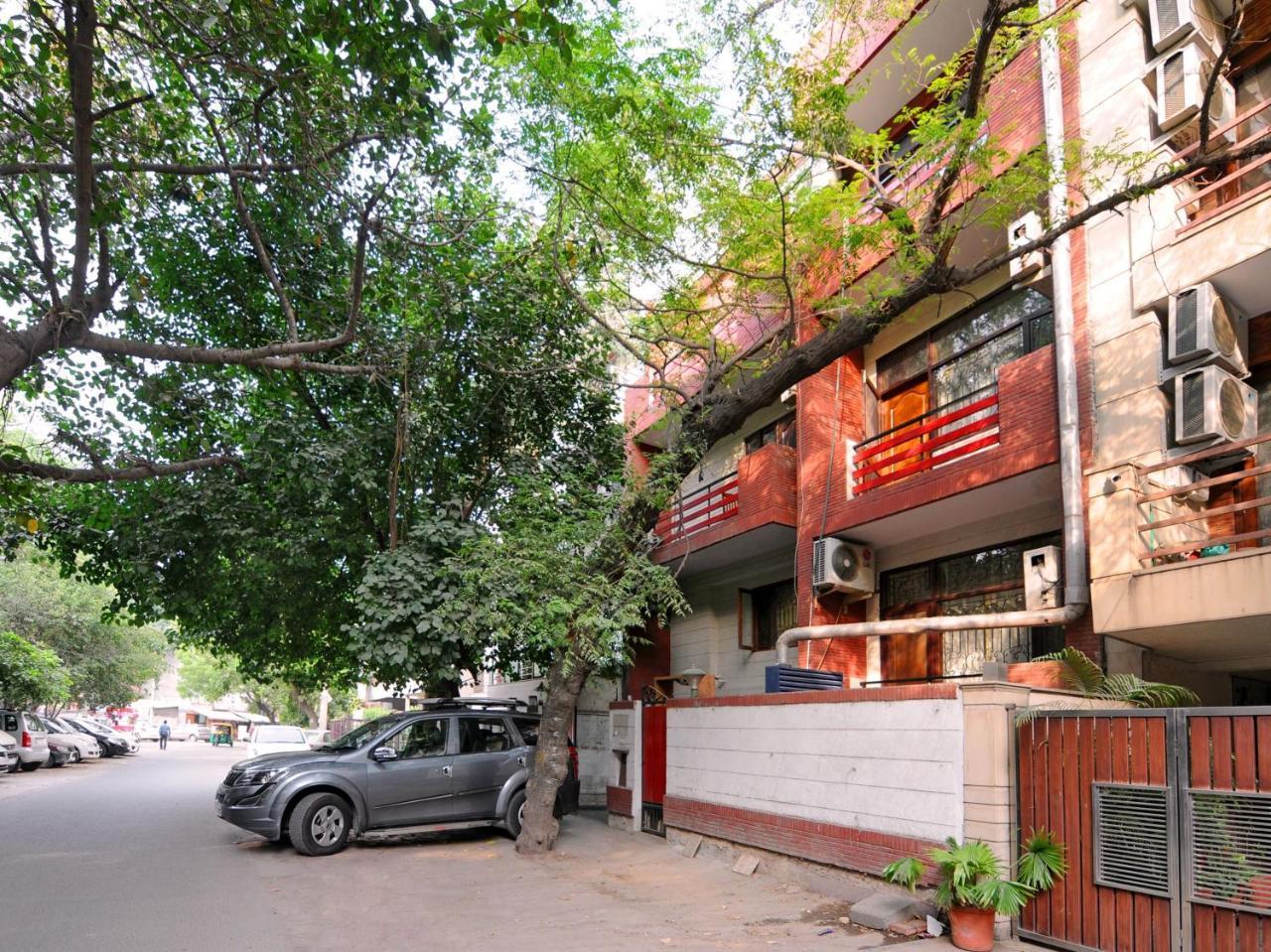 Oyo Flagship 592 Hauz Khas Village 뉴델리 외부 사진